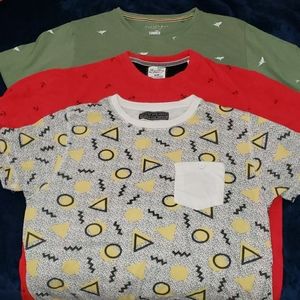 3 shirts M/M red/green/white